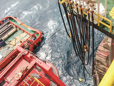 Mangueira para abastecimento offshore